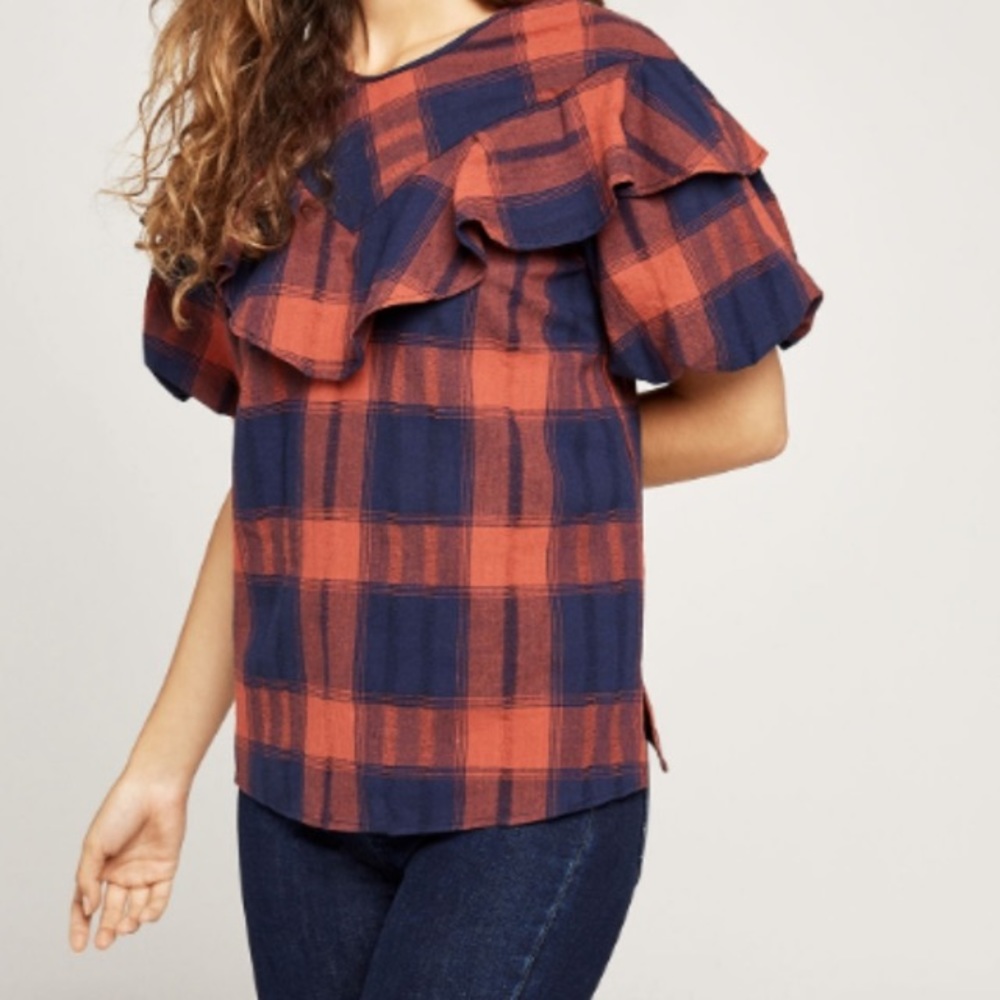 NWT BCBGENERATION NAVY COMBO PLAID FLUTTER TOP